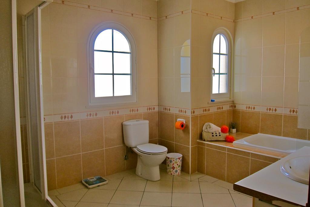 6 Bedroom Villa Brady Private With Pool And Garden Albufeira Ngoại thất bức ảnh